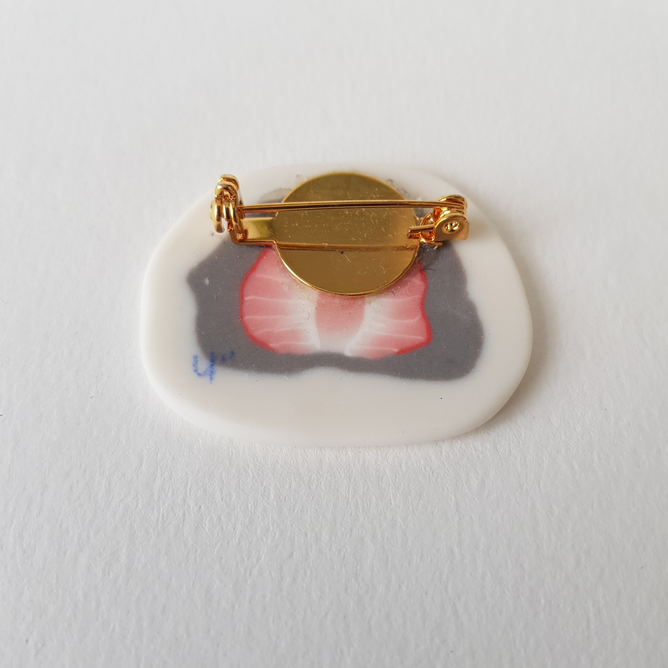 Broche gâteau japonais (Ichigo daifuku)