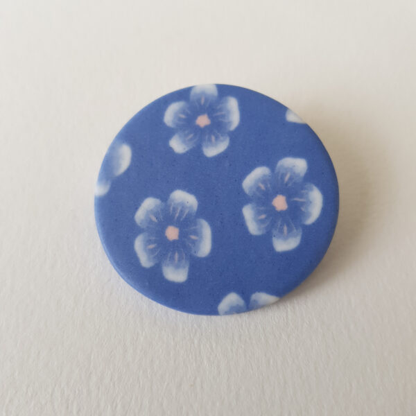 Broche Fleurs de prunier, Bleu cobalt
