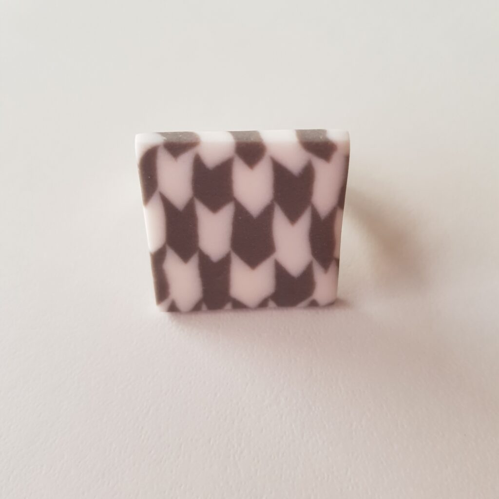Bague carrée, Flèches, marron