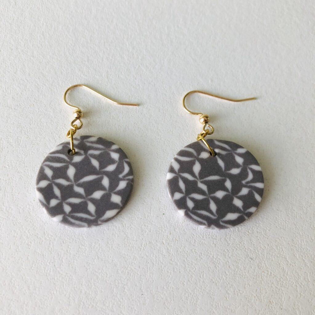 Boucles d'oreilles, Crochet Or rondes, Sept trésors, marron